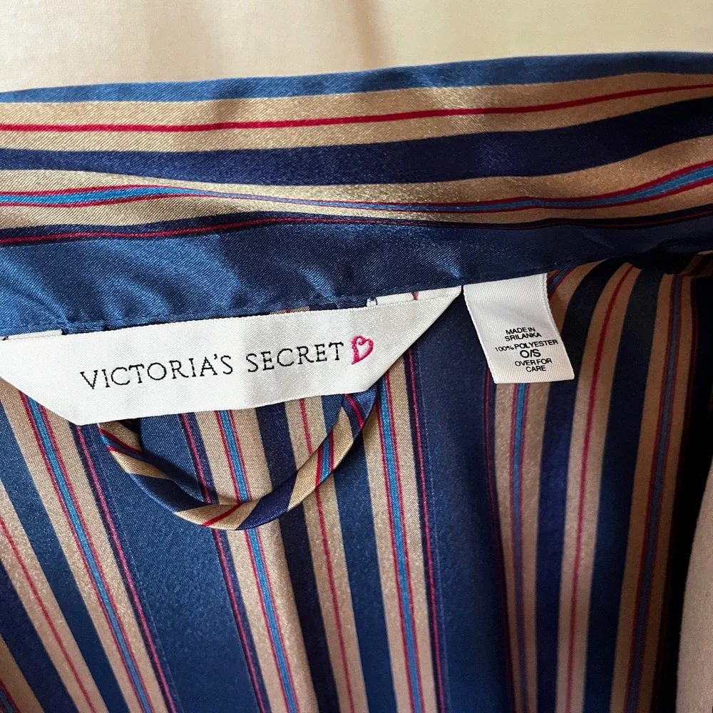 Victorias Secret measurements pit